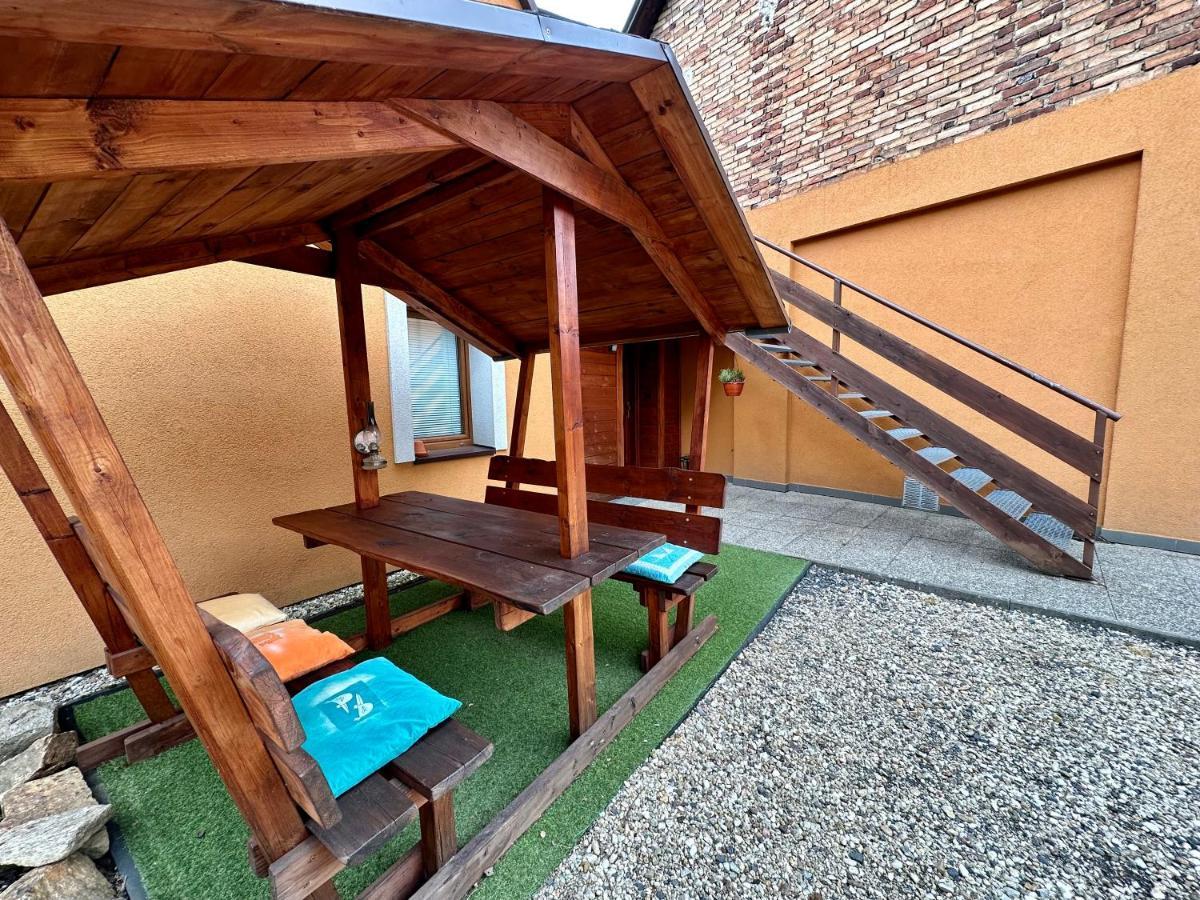 Ubytovani Smrk Nove Mesto pod Smrkem Exterior foto