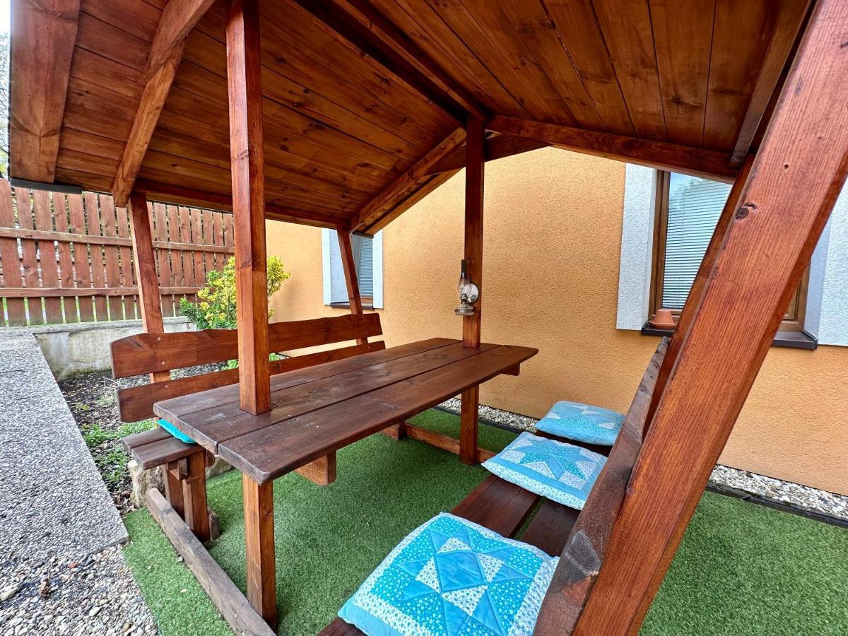Ubytovani Smrk Nove Mesto pod Smrkem Exterior foto